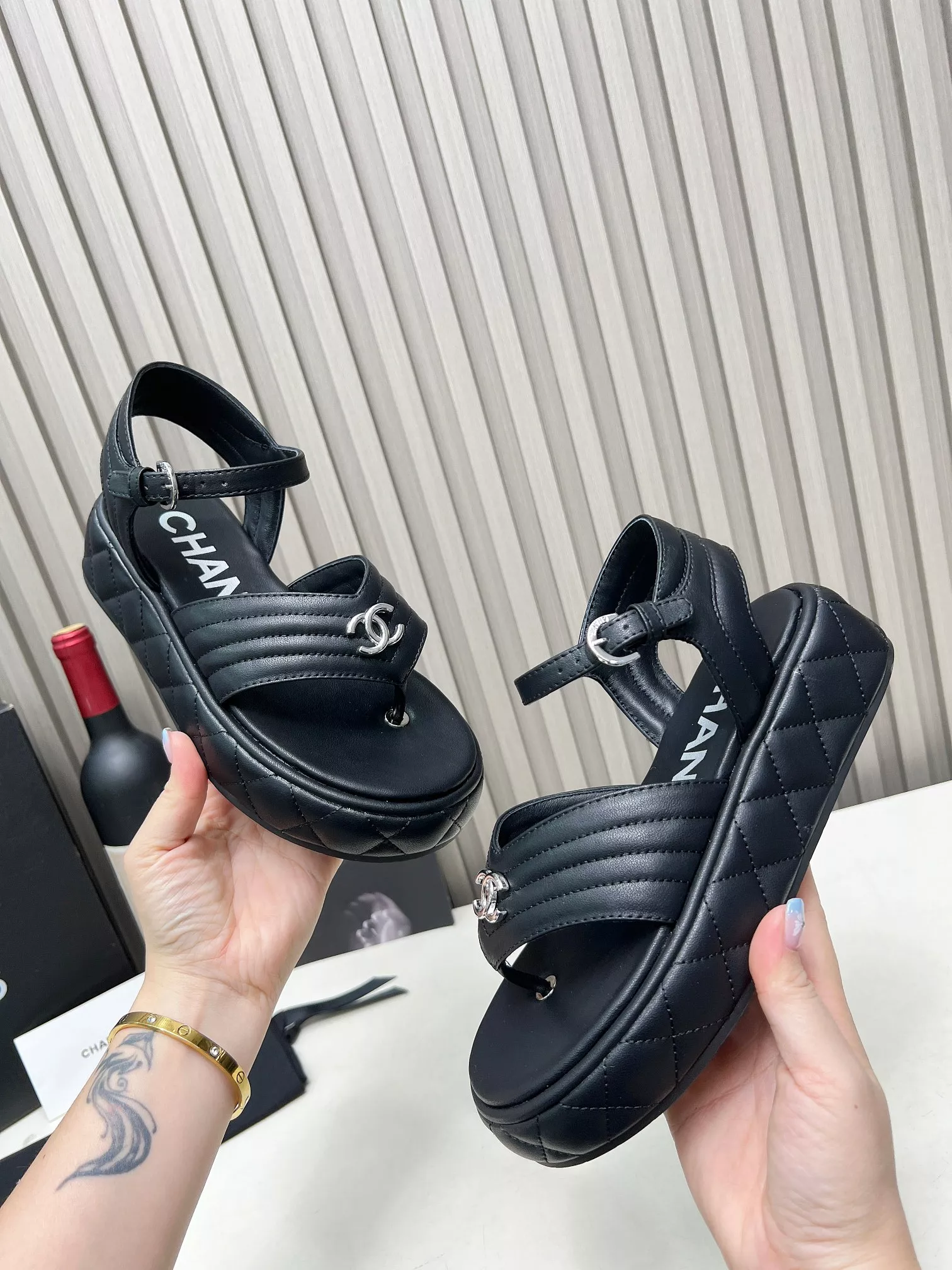 Compact 7024 Chanel Sandal For Women