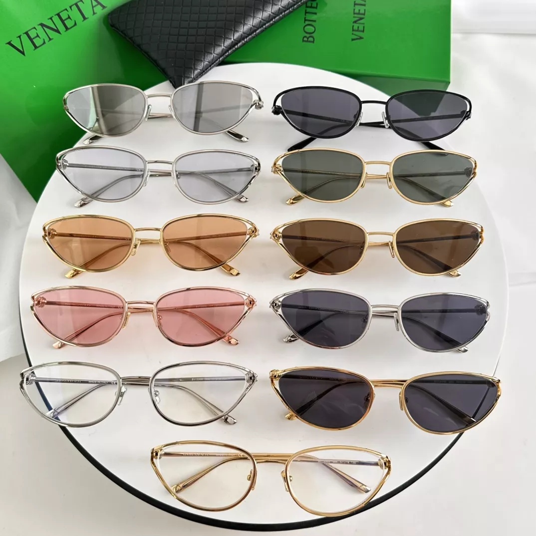 Compact 7262 Bottega Veneta AAA Quality Sunglasses