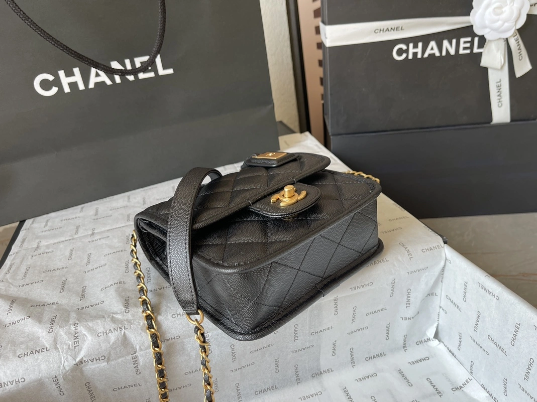 Compact 7301 Chanel AAA Quality Messenger Bags For Women