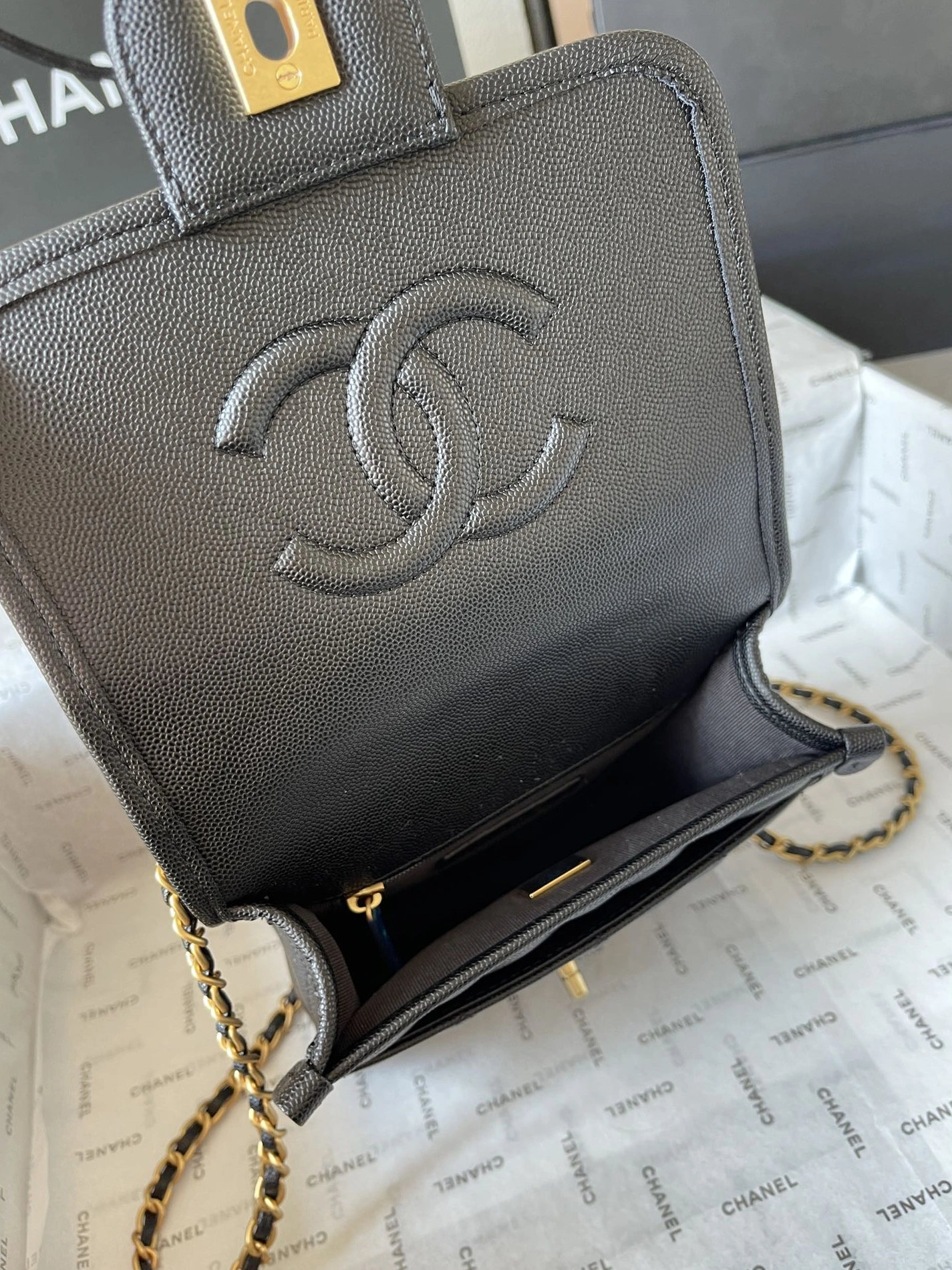 Compact 7301 Chanel AAA Quality Messenger Bags For Women