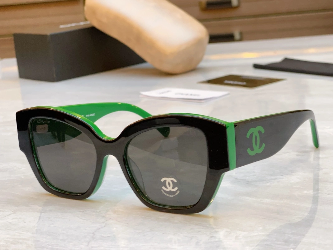 Compact 7342 Chanel AAA Quality Sunglasses
