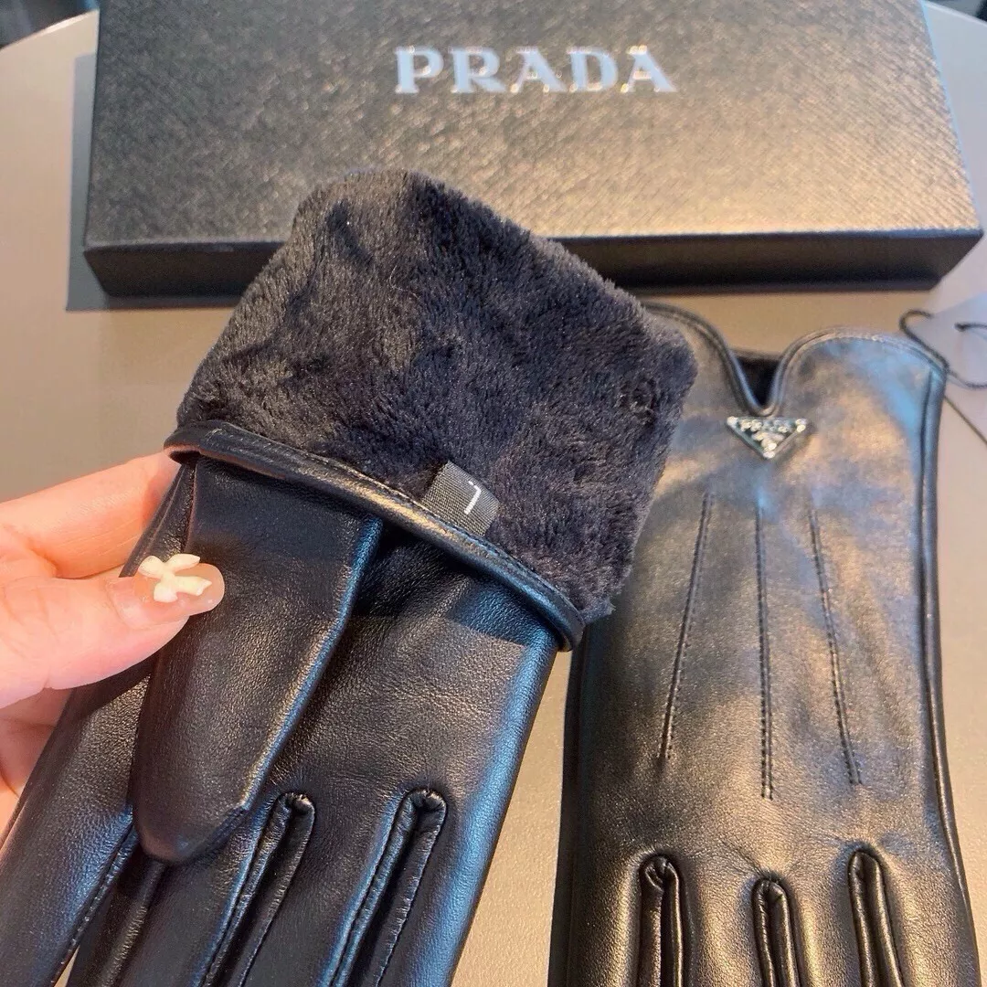 Compact 7374 Prada Gloves For Women