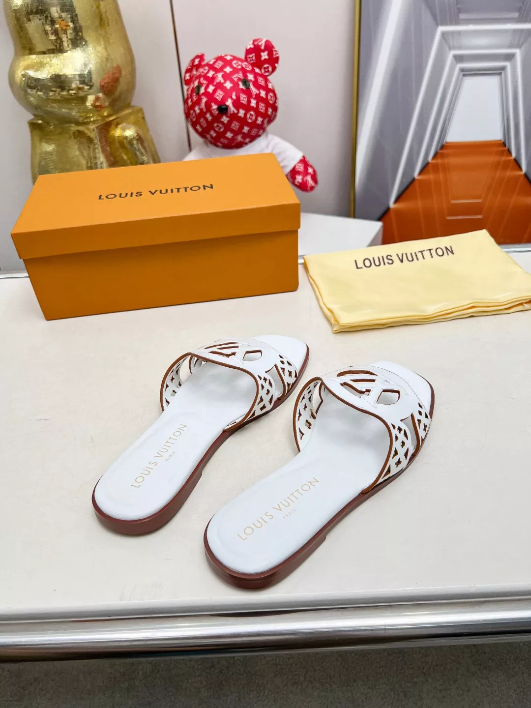 Compact 7434 Louis Vuitton Slippers For Women