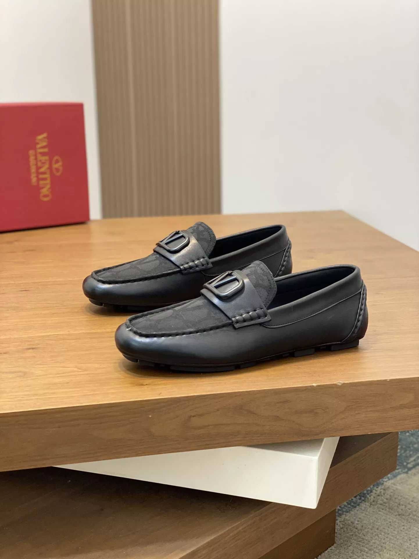 Compact 7461 Valentino Leather Shoes For Men