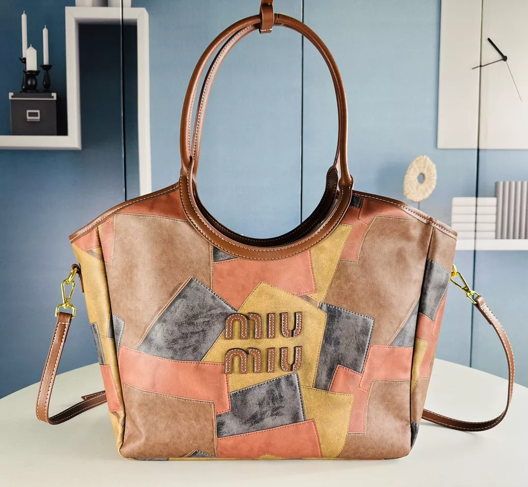 Compact 7519 MIU MIU AAA Quality Handbags For Women