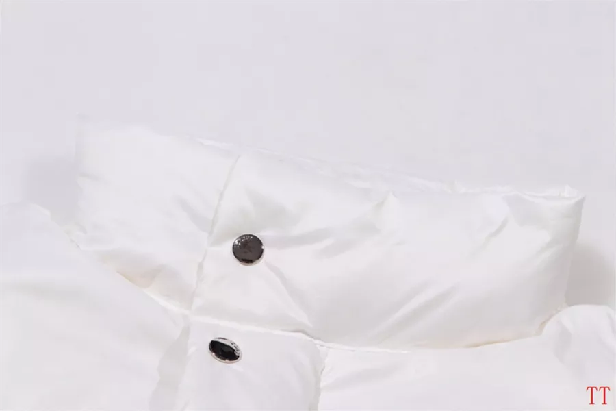 Compact 7739 Gucci Down Feather Coat Long Sleeved For Men