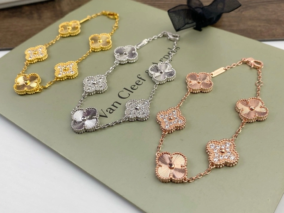 Compact 801 Van Cleef & Arpels Bracelet For Women