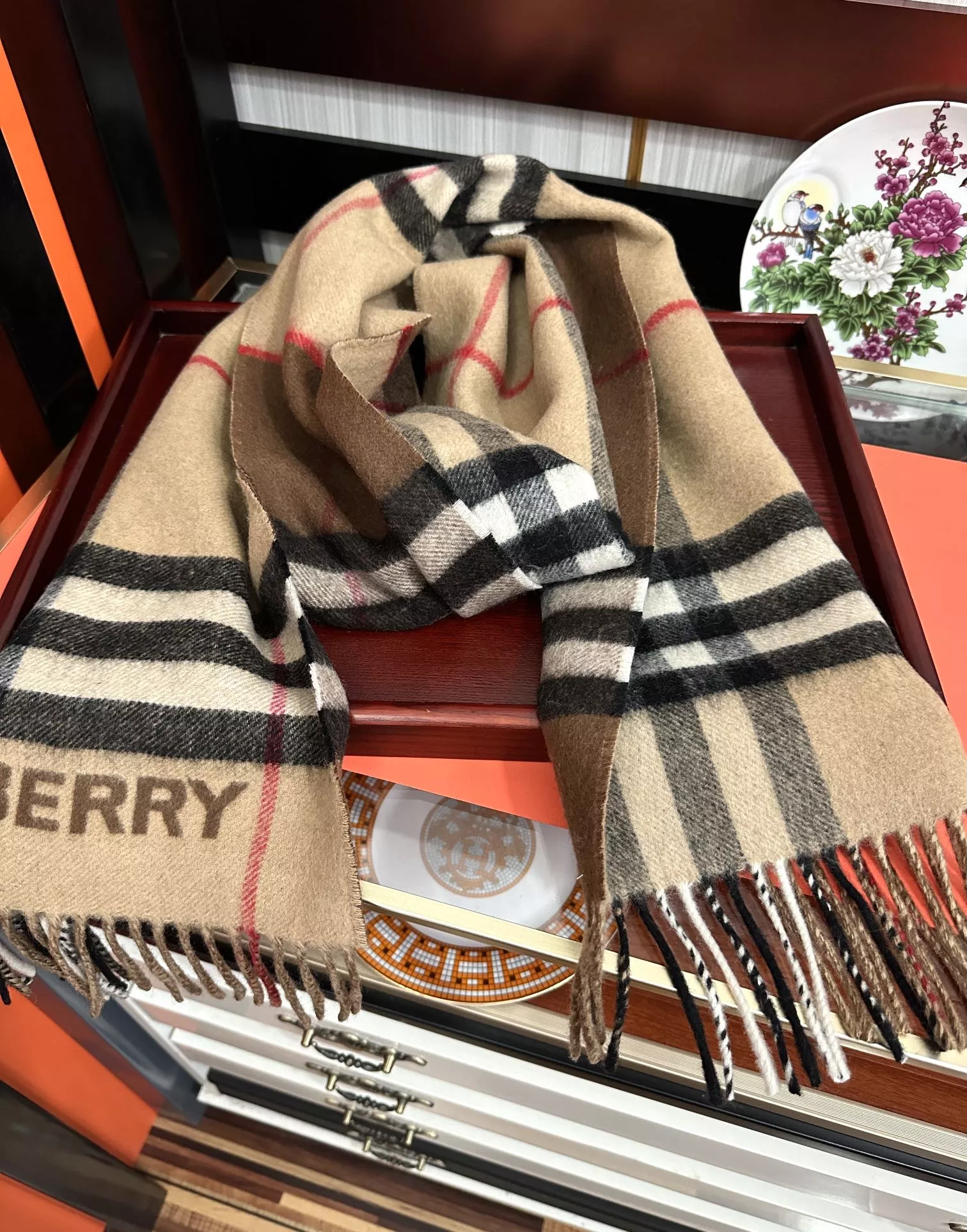 Compact 8018 Burberry Scarf For Women