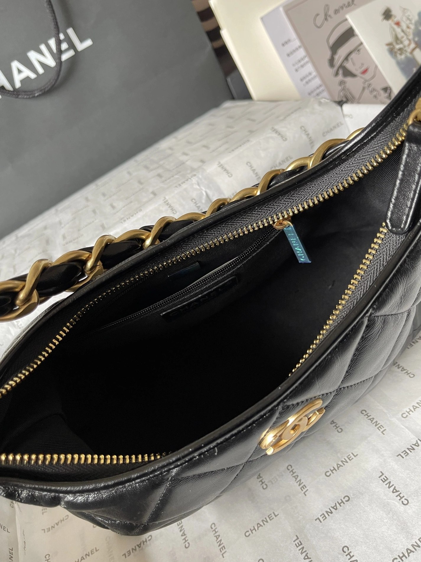 Compact 8129 Chanel AAA Quality Shoulder Bags For Women