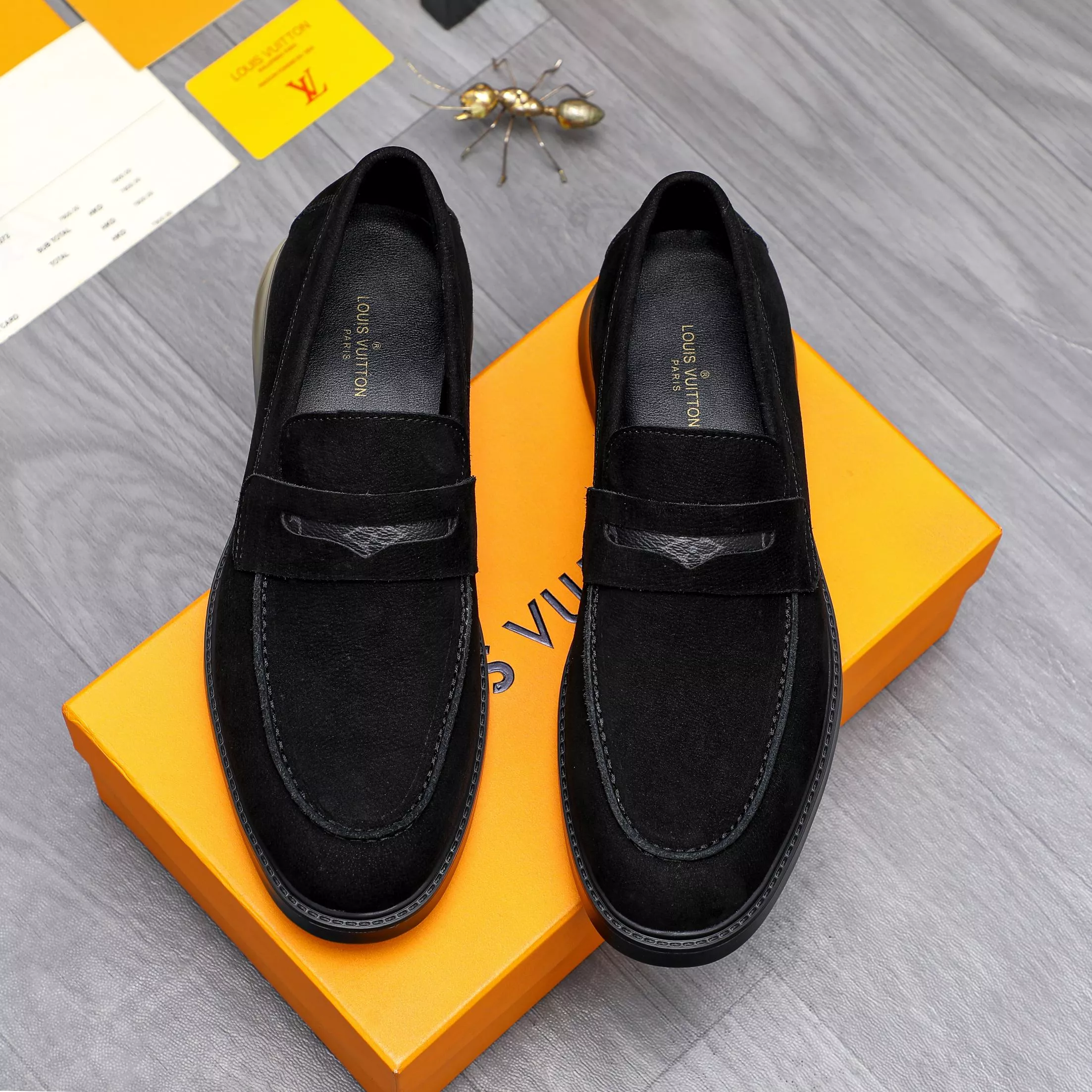 Compact 8173 Louis Vuitton LV Oxfords Shoes For Men