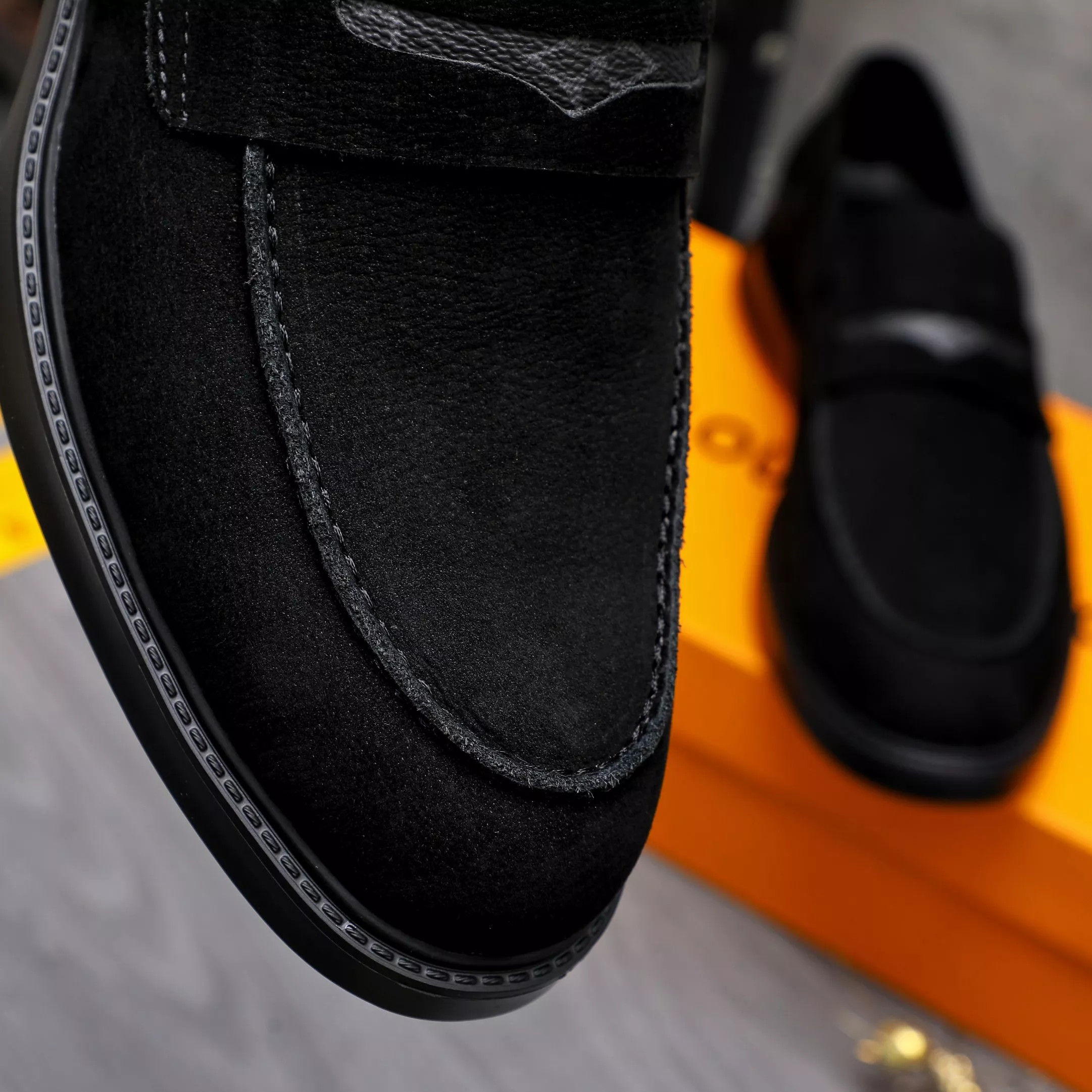 Compact 8173 Louis Vuitton LV Oxfords Shoes For Men