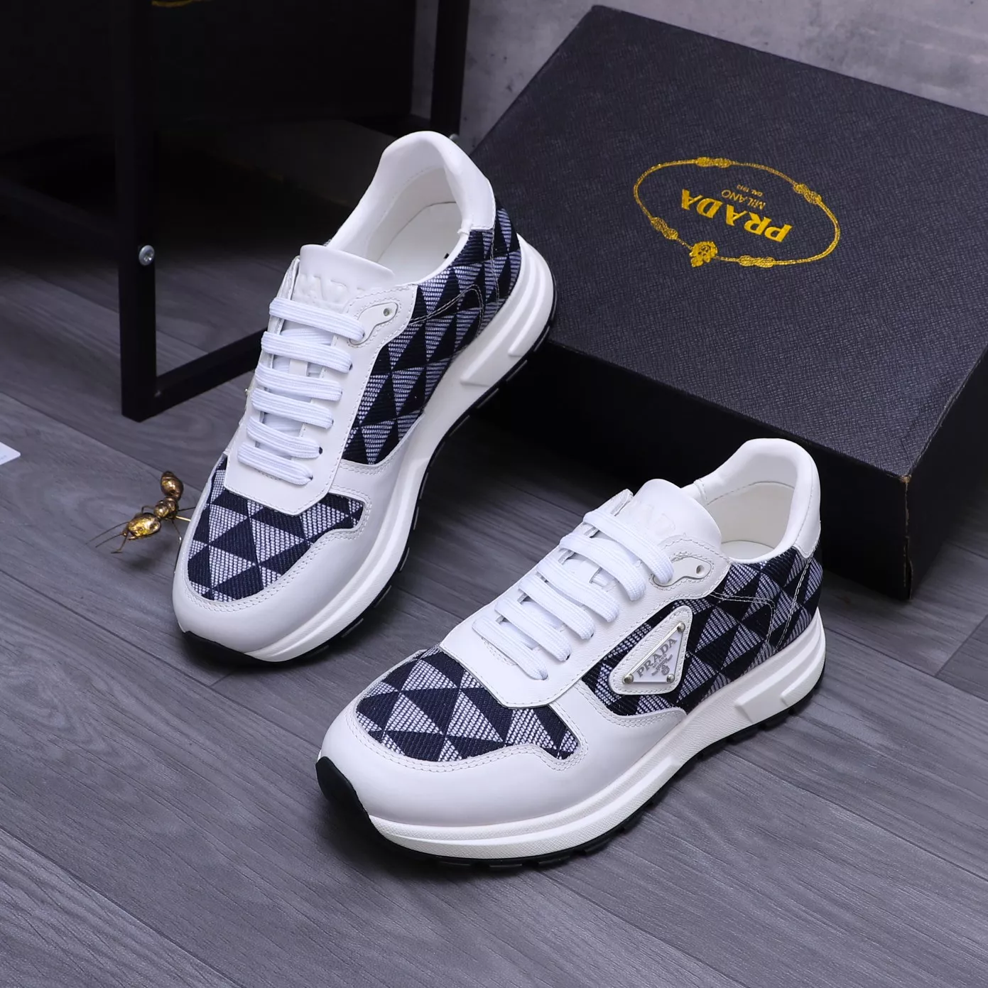 Compact 8189 Prada Casual Shoes For Men