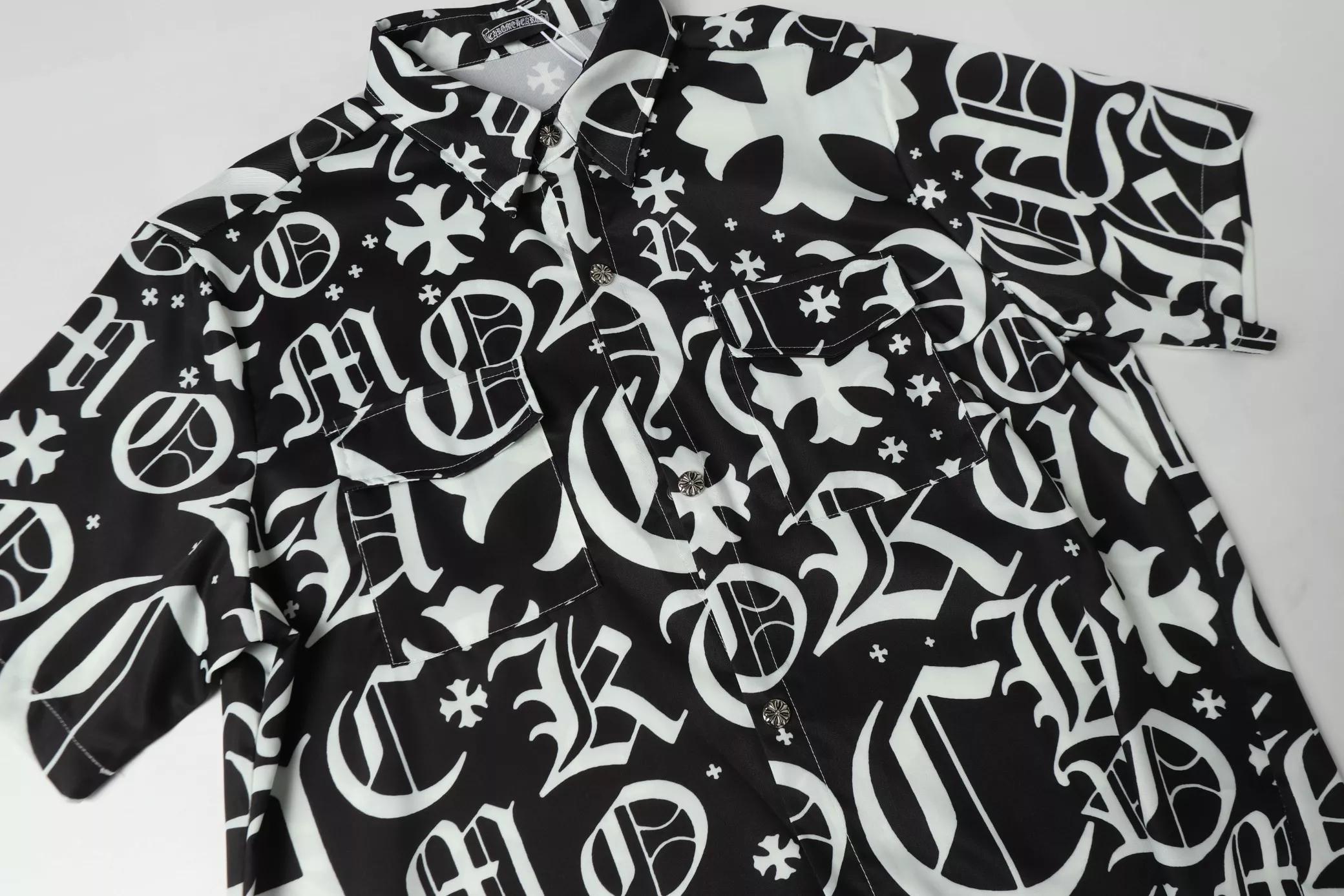 Compact 8463 Chrome Hearts Shirts Short Sleeved For Unisex
