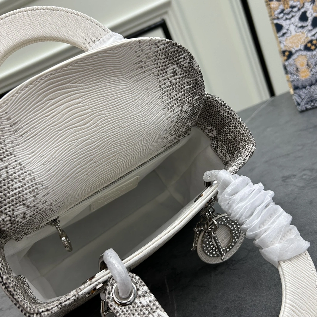 Compact 8465 Christian Dior AAA Quality Handbags For Women