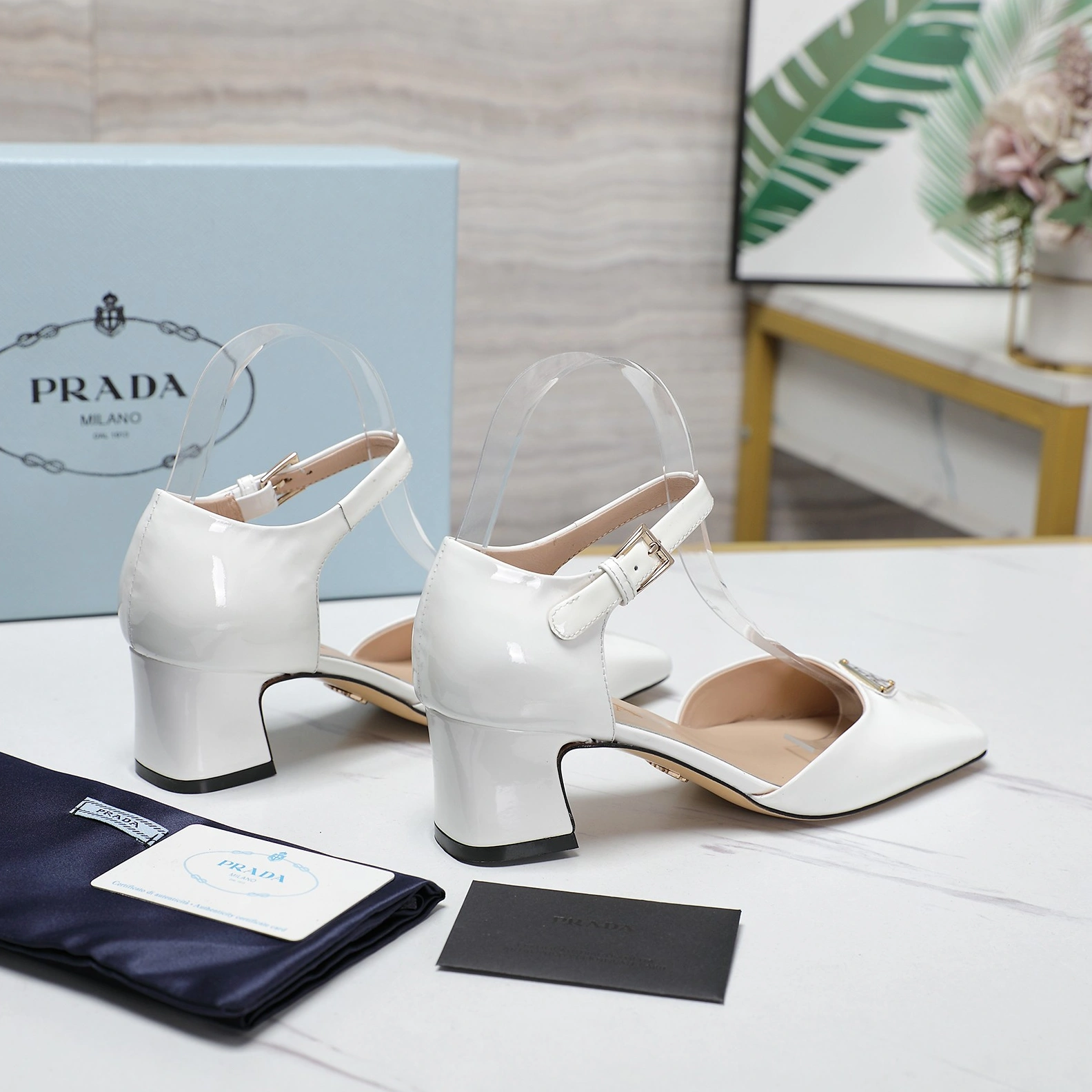 Compact 8484 Prada Sandal For Women
