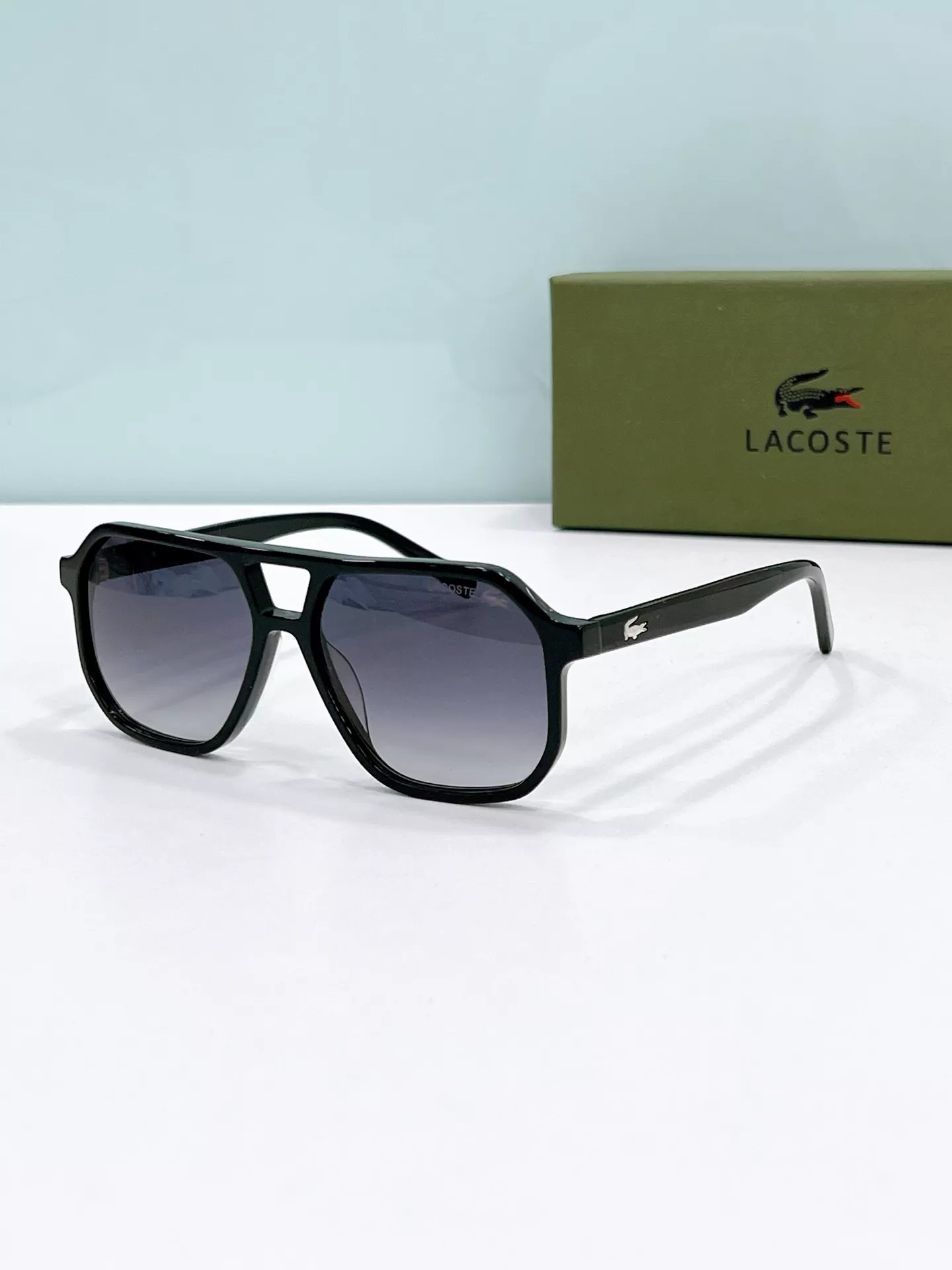 Compact 8486 Lacoste AAA Quality Sunglassses