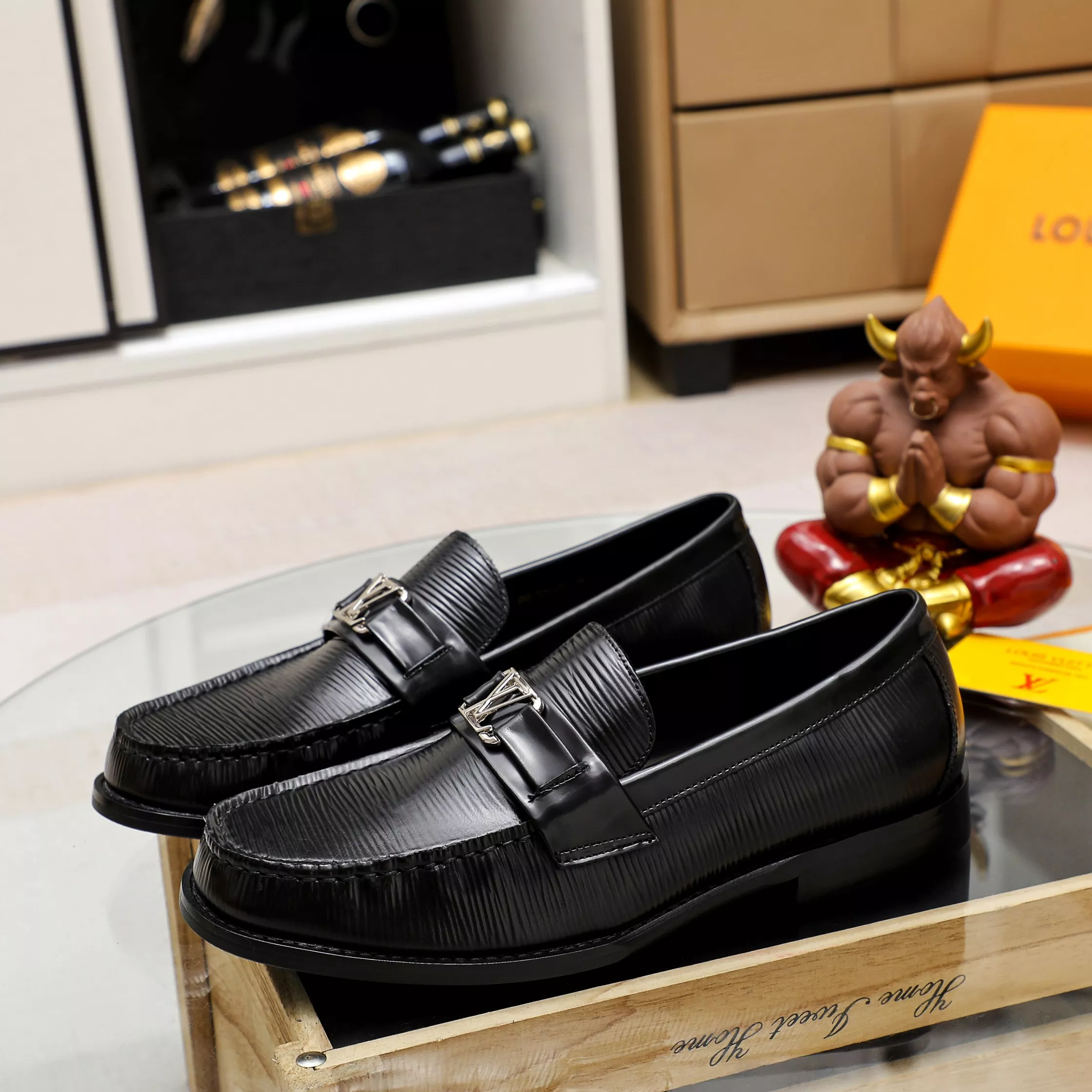 Compact 8570 Louis Vuitton LV Oxfords Shoes For Men