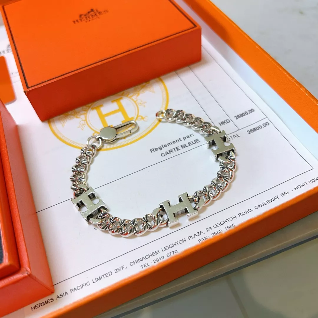 Compact 871 Hermes Bracelets