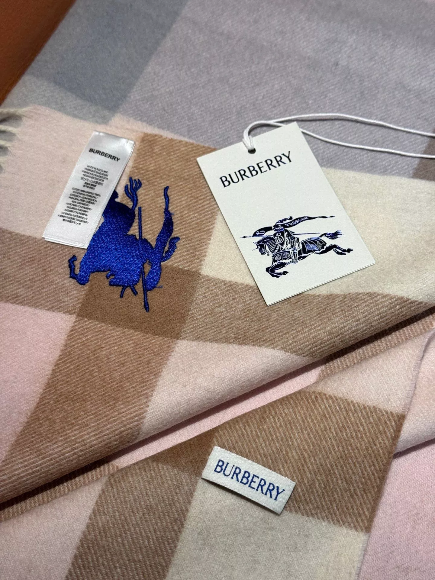 Compact 8736 Burberry Scarf For Women