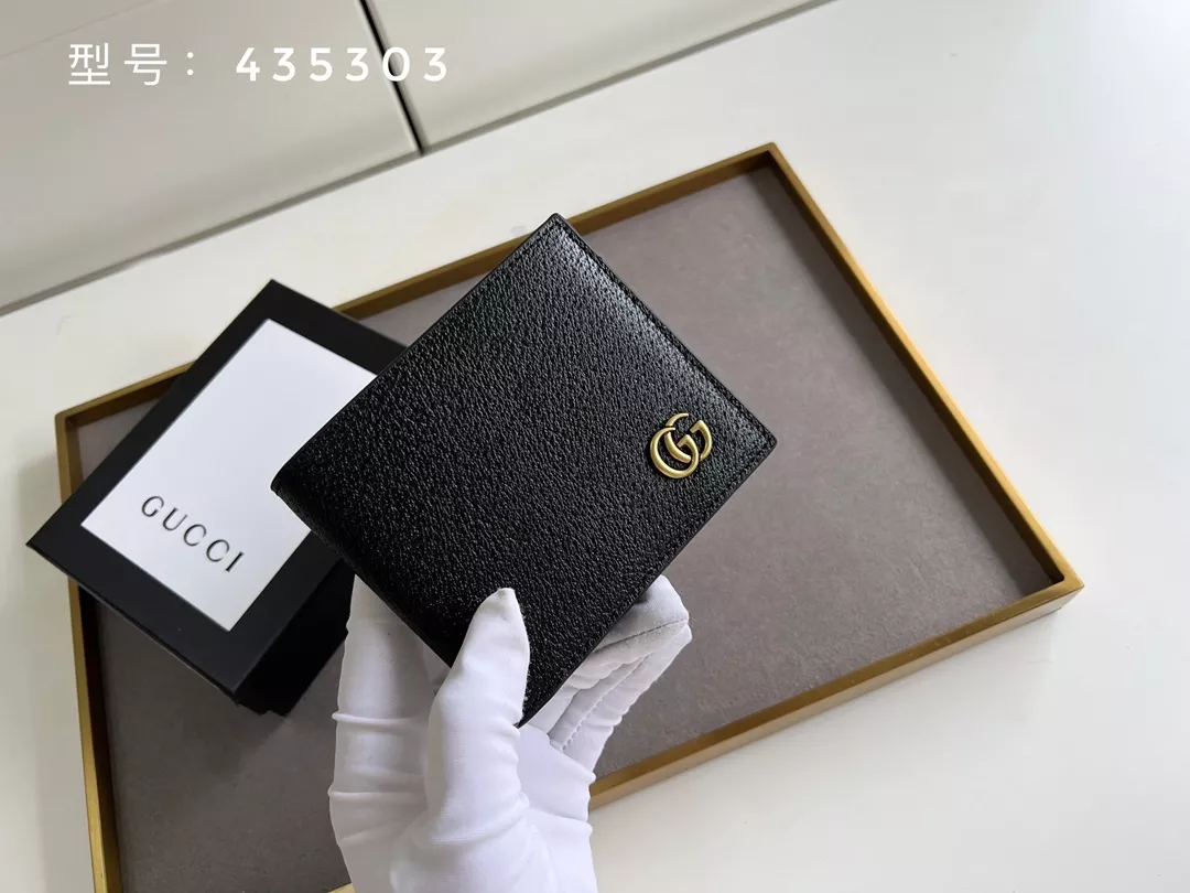 Compact 8749 Gucci Wallets For Men