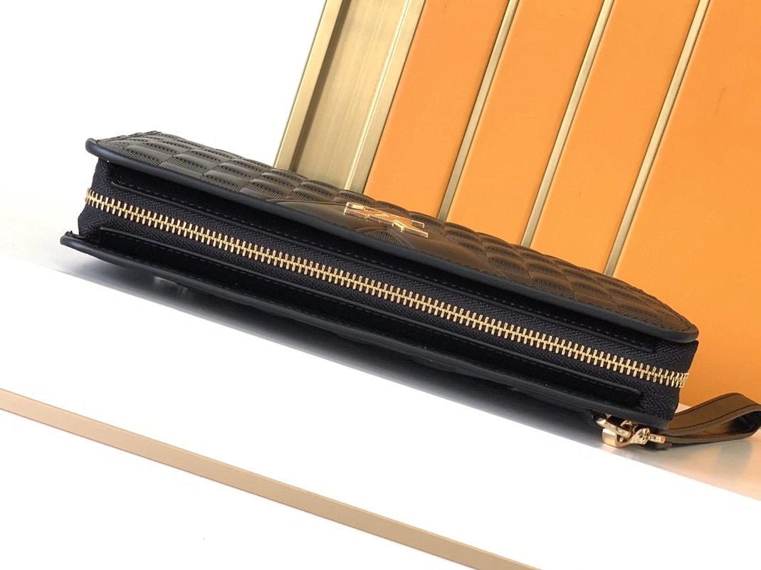 Compact 8758 Louis Vuitton AAA Man Wallets