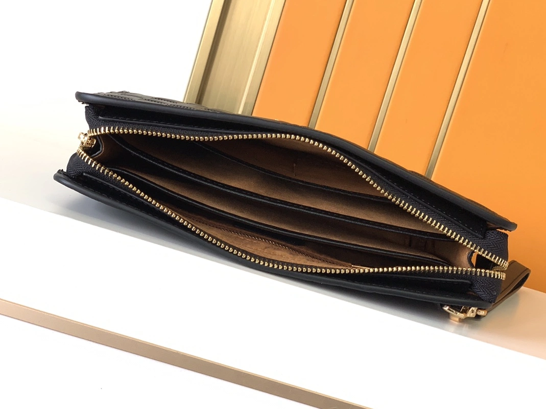Compact 8758 Louis Vuitton AAA Man Wallets