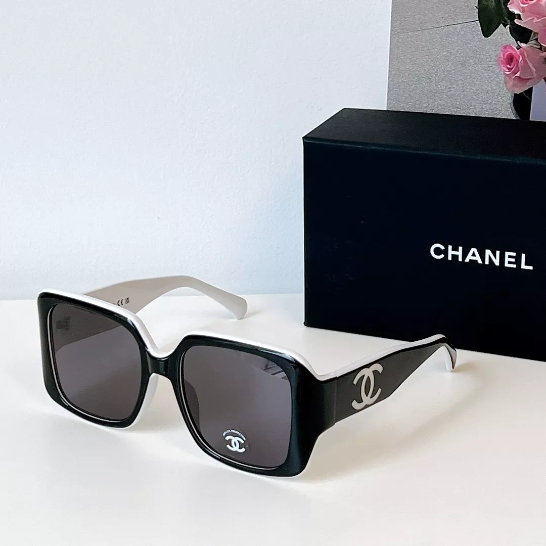 Compact 8834 Chanel AAA Quality Sunglasses