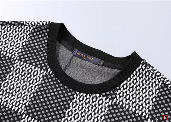 Compact 904 Louis Vuitton LV Tracksuits Short Sleeved For Men