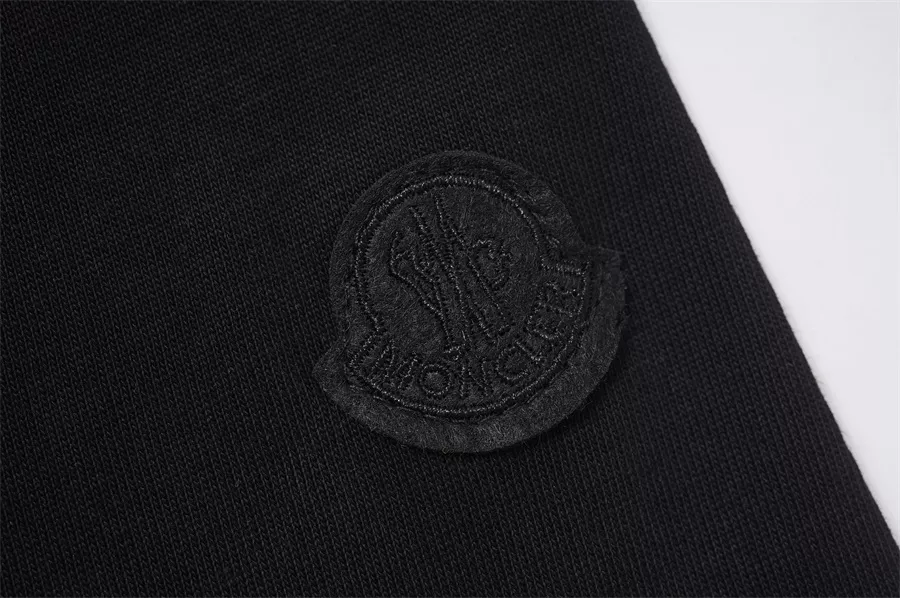 Compact 9177 Moncler T-Shirts Short Sleeved For Unisex