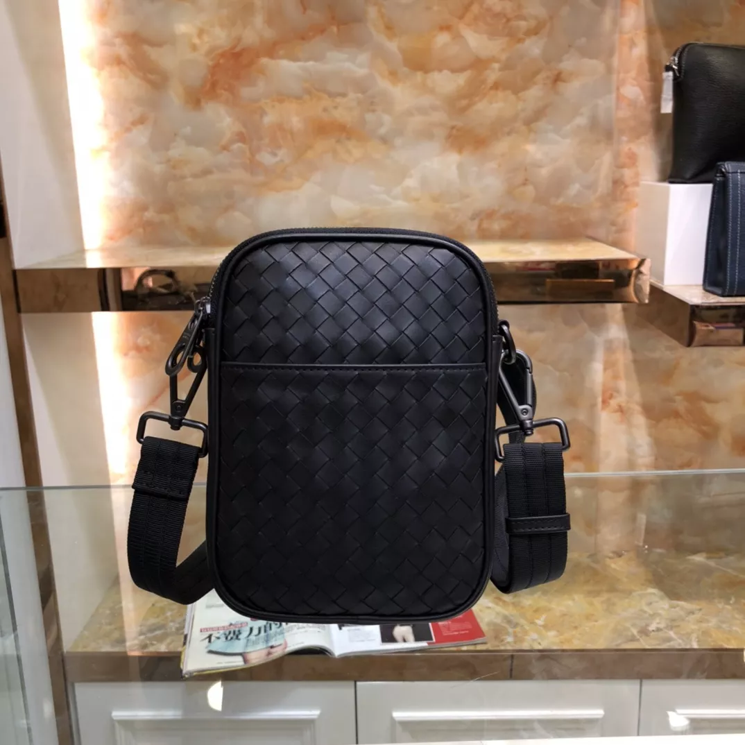 Compact 9961 Bottega Veneta AAA Man Messenger Bags