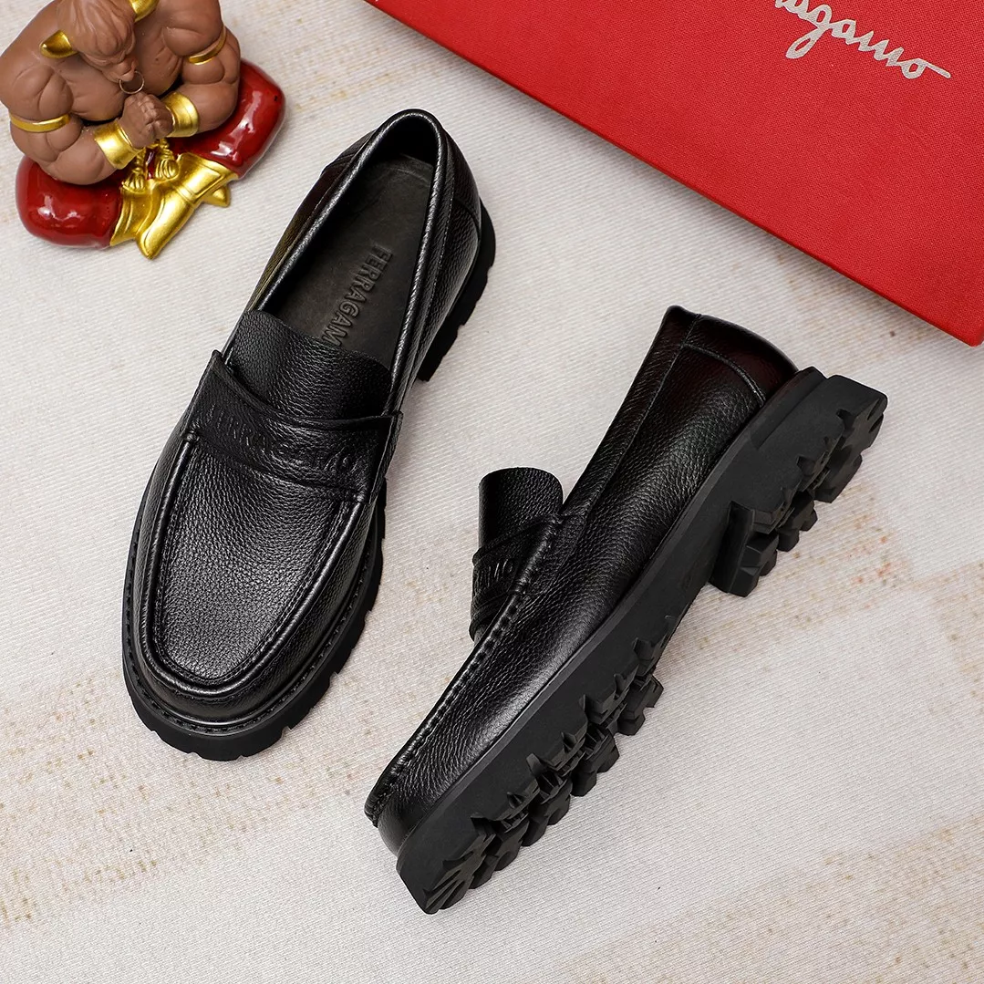 Compact 9981 Salvatore Ferragamo Leather Shoes For Men