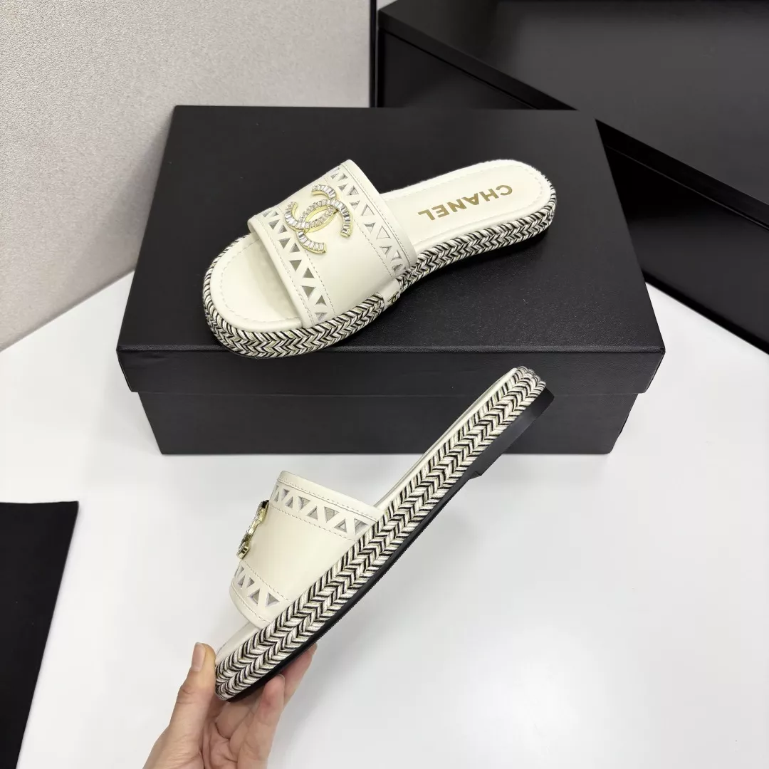 Compact 9993 Chanel Slippers For Women