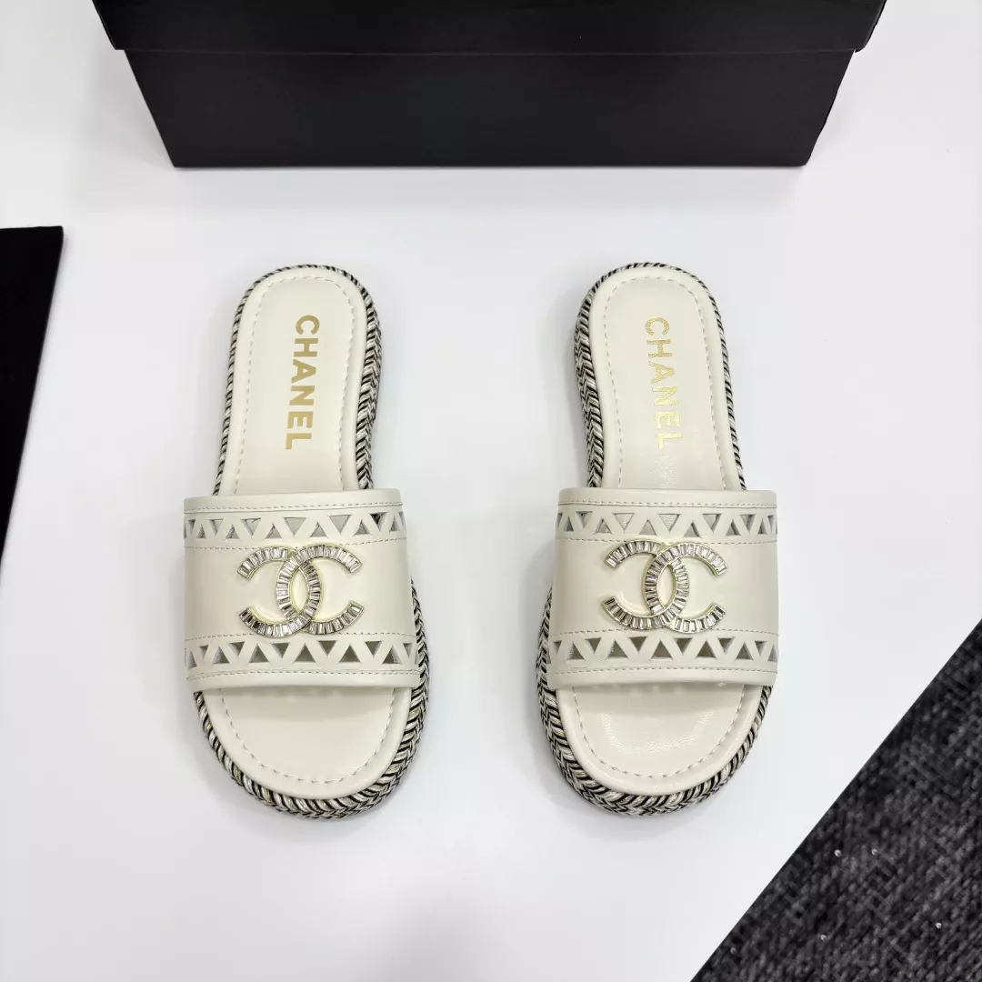 Compact 9993 Chanel Slippers For Women