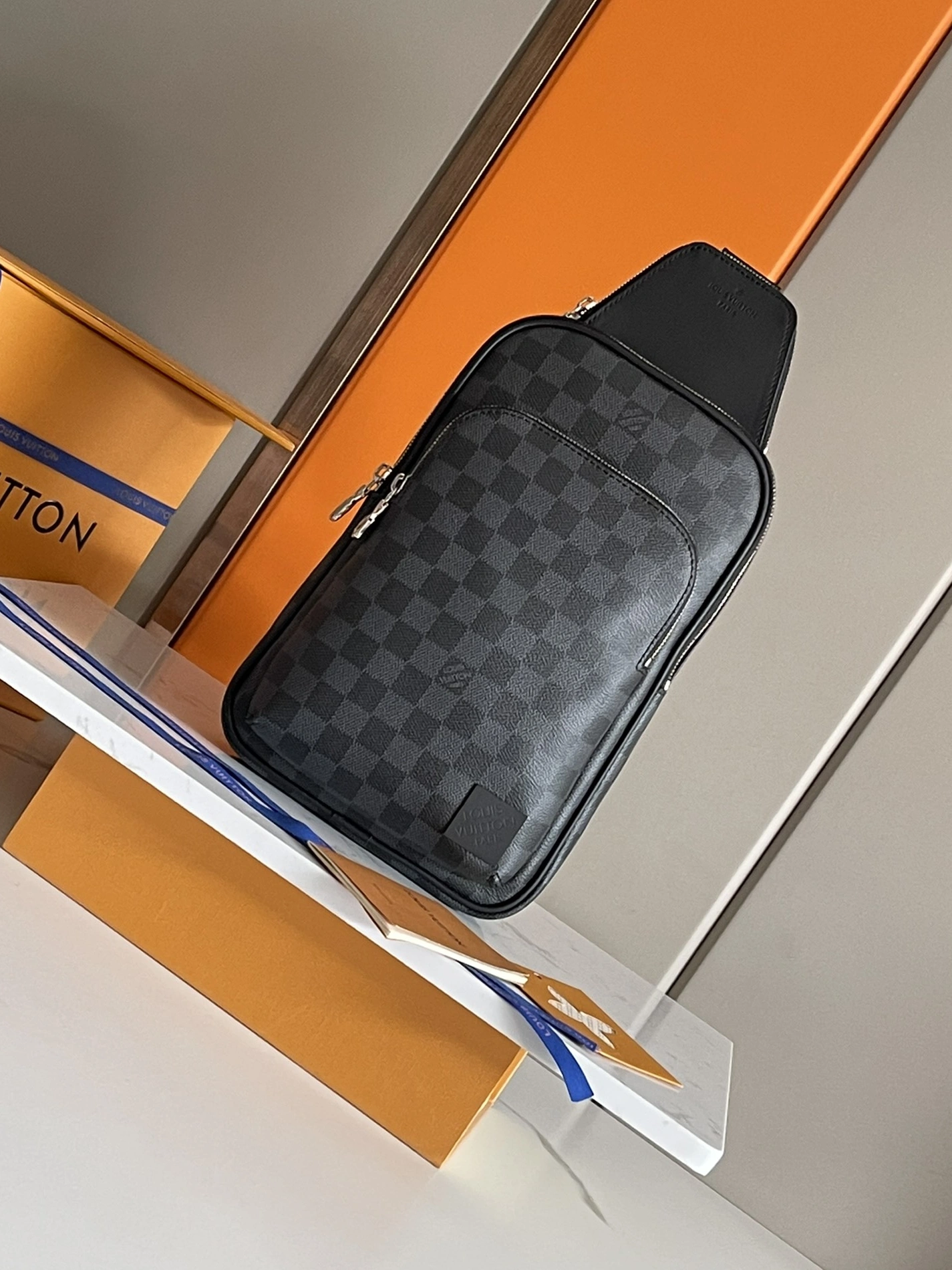 Cozy 1043 Louis Vuitton AAA Man Messenger Bags