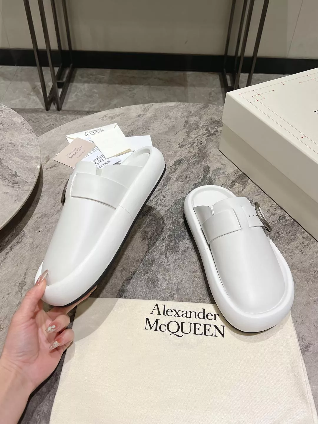 Cozy 1116 Alexander McQueen Slippers For Men