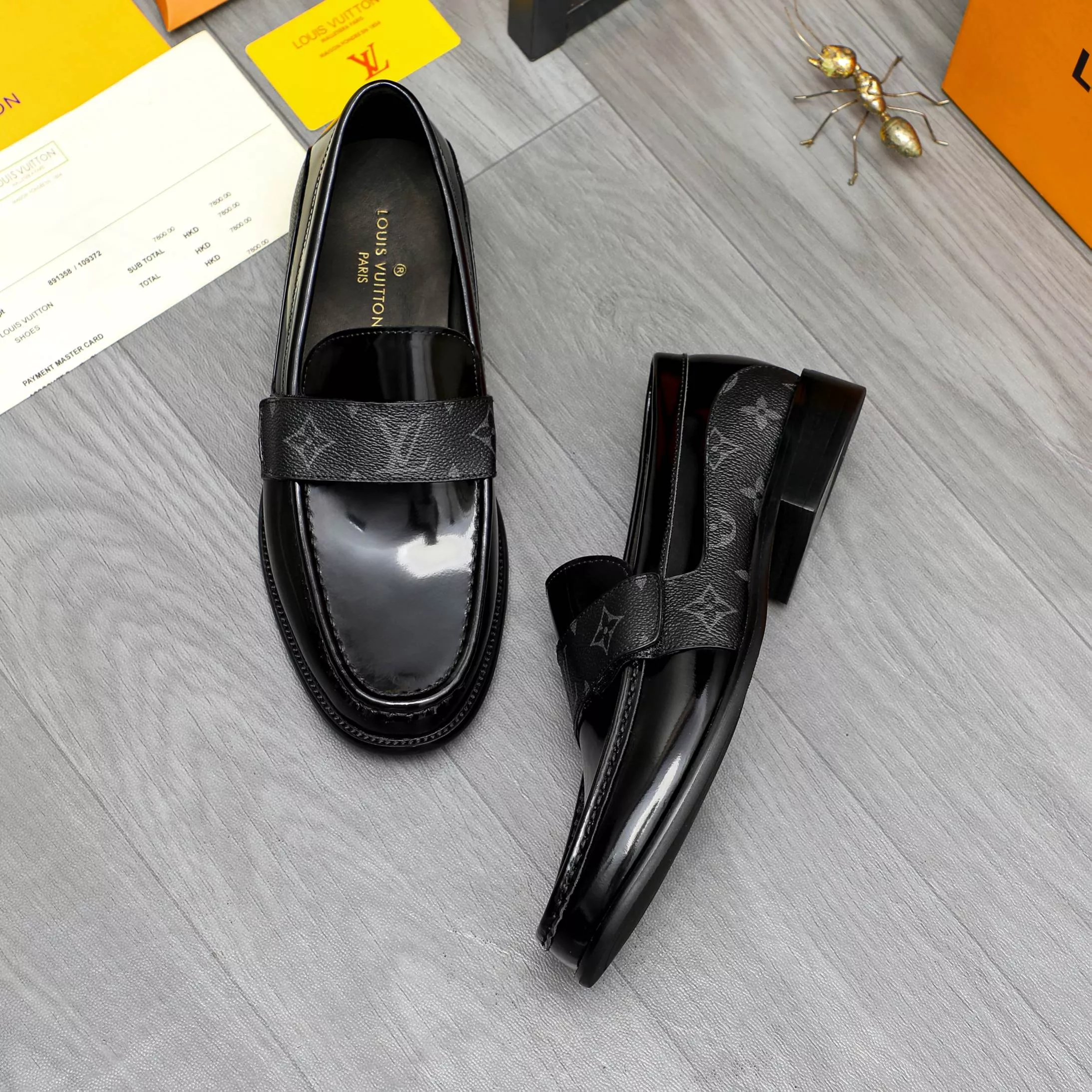 Cozy 1300 Louis Vuitton LV Oxfords Shoes For Men