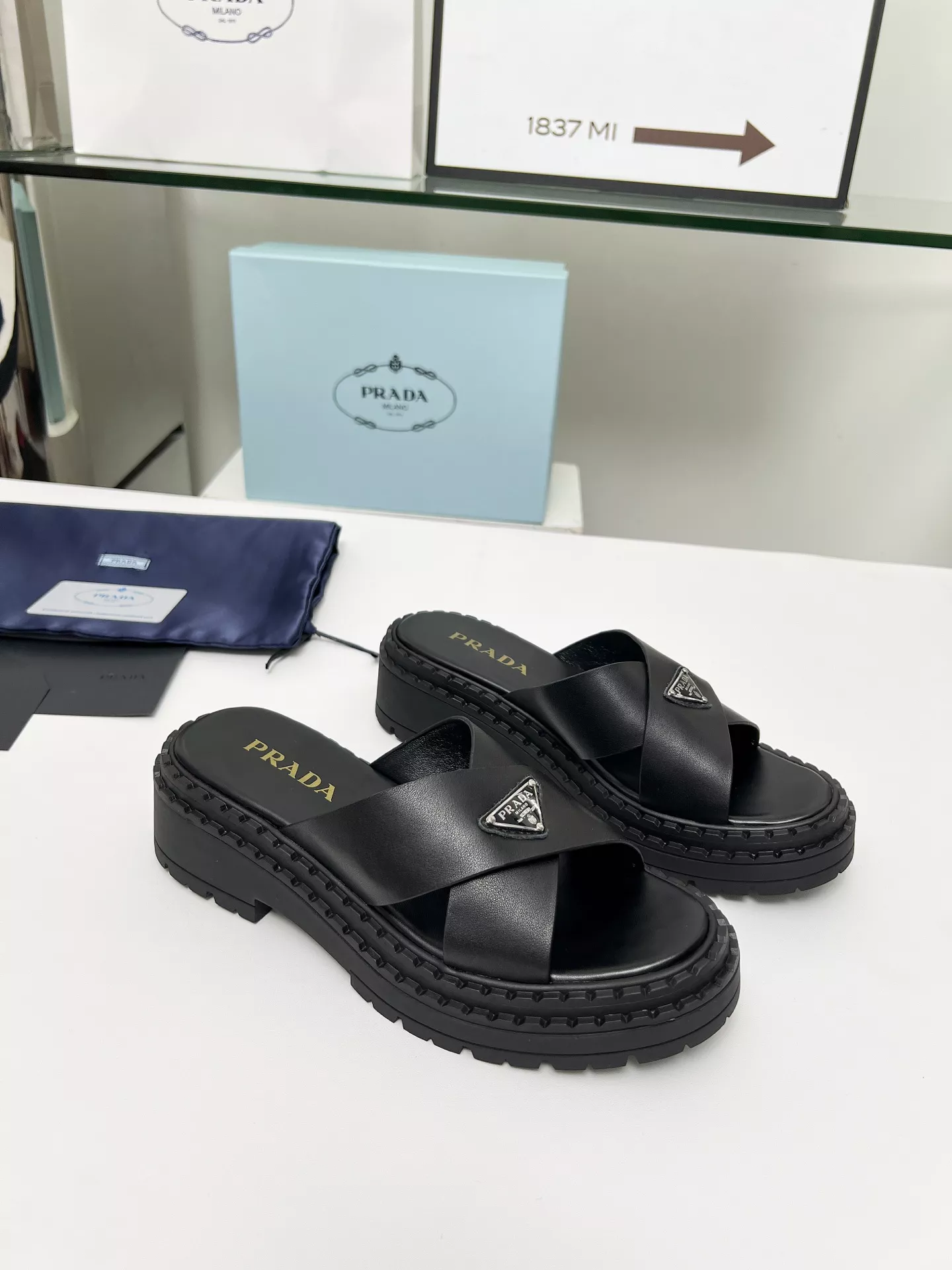 Cozy 1383 Prada Slippers For Women