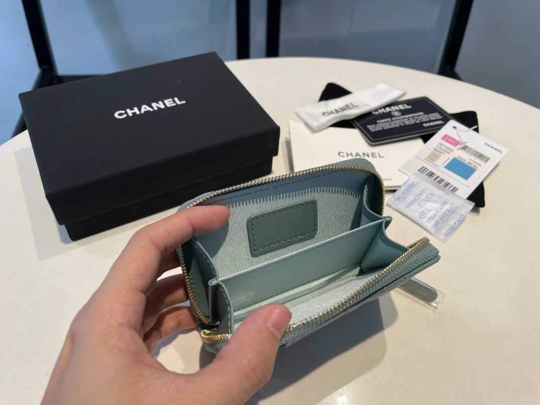 Cozy 1446 Chanel AAA Quality Card Case For Women