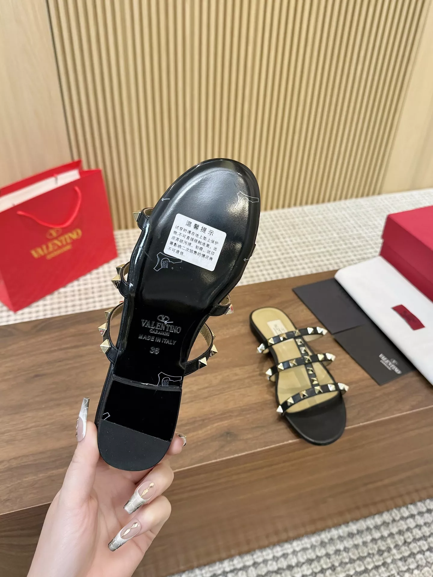 Cozy 171 Valentino Slippers For Women
