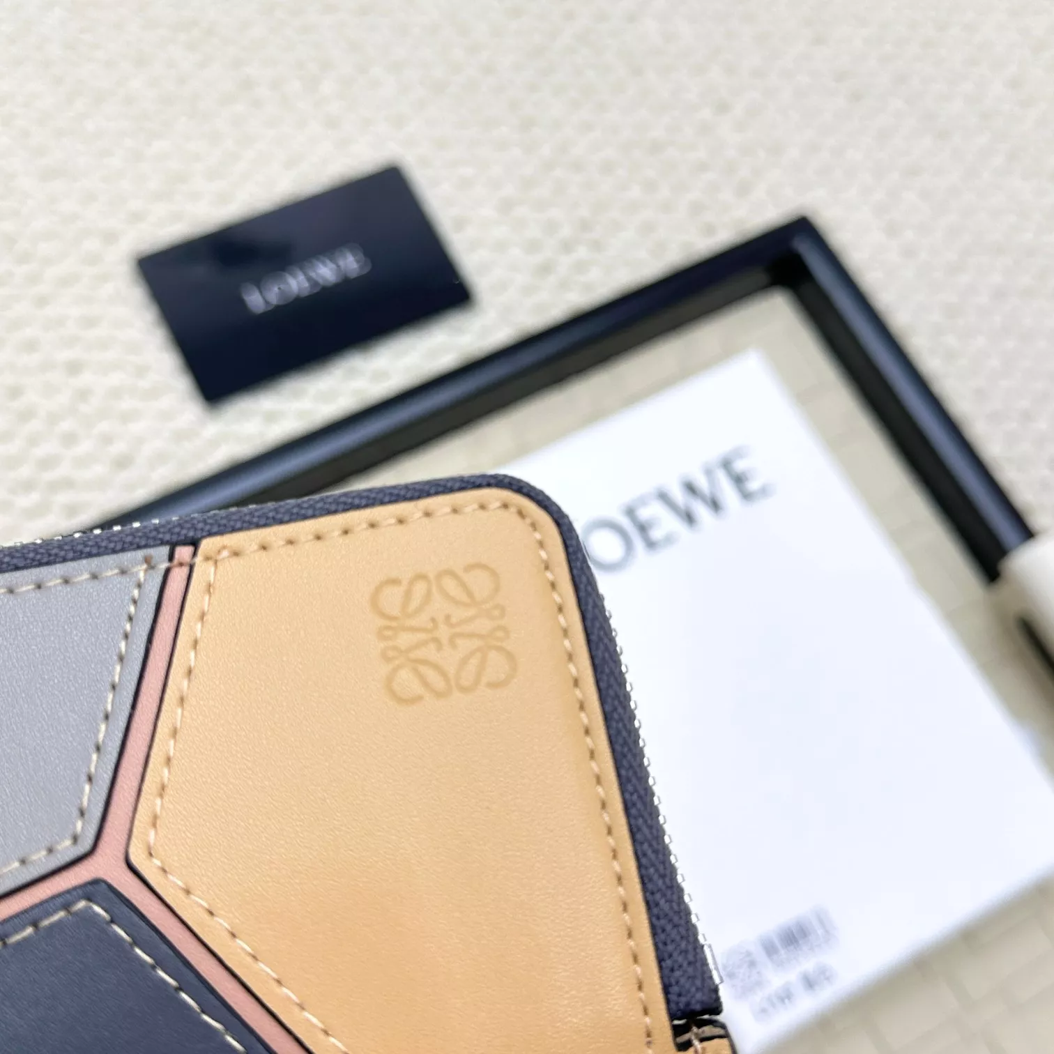 Cozy 1823 LOEWE Card Case