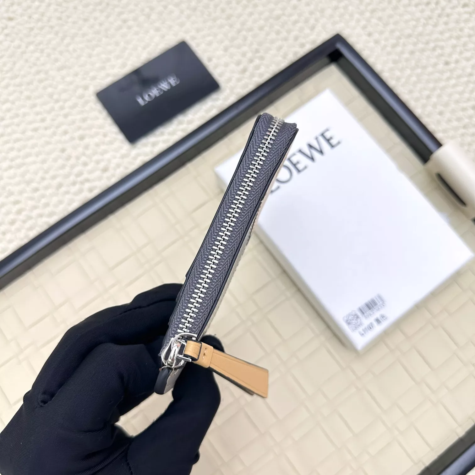 Cozy 1823 LOEWE Card Case