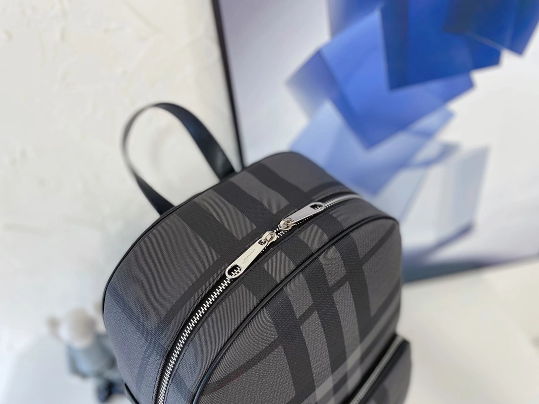 Cozy 1864 Burberry AAA Man Backpacks