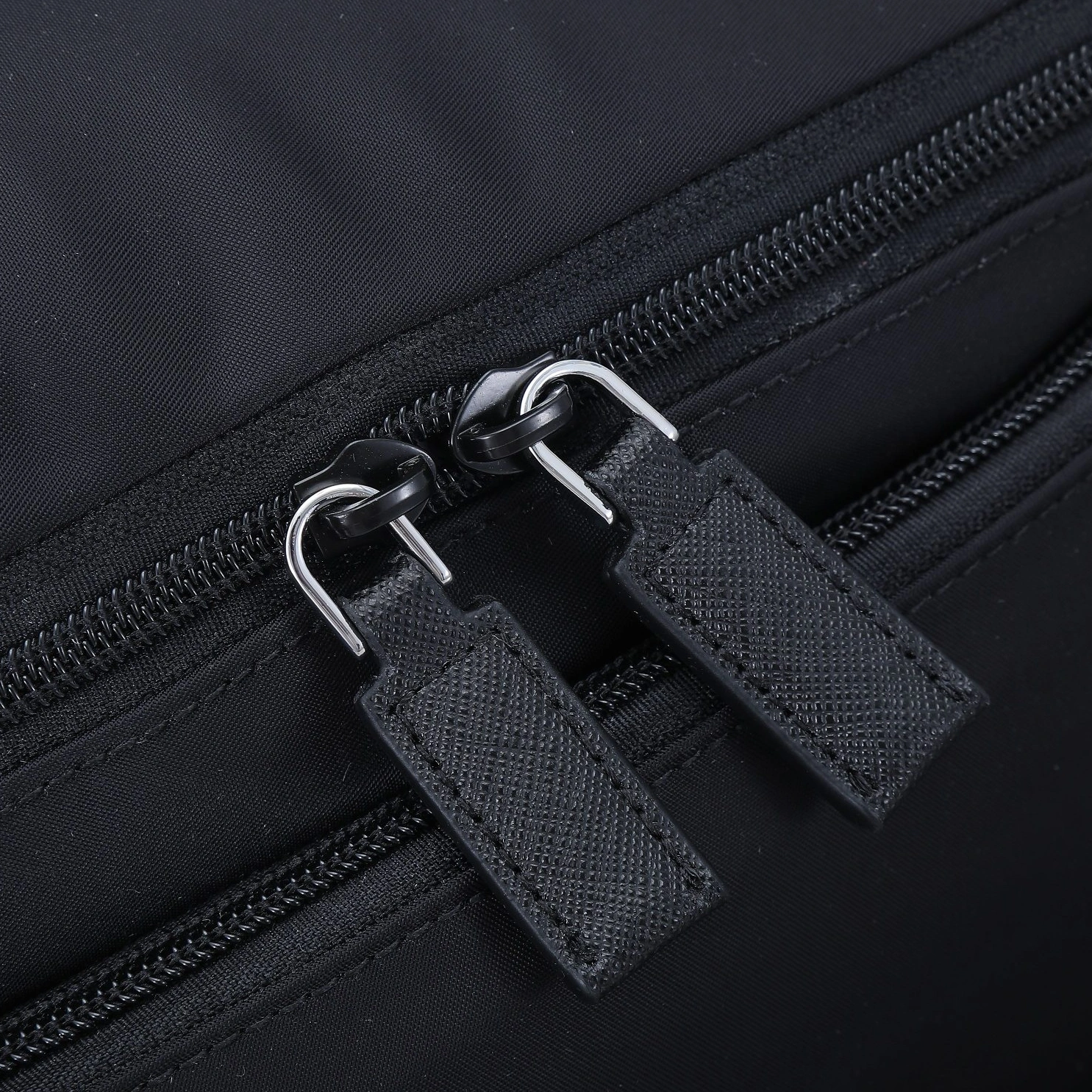 Cozy 198 Prada AAA Man Messenger Bags