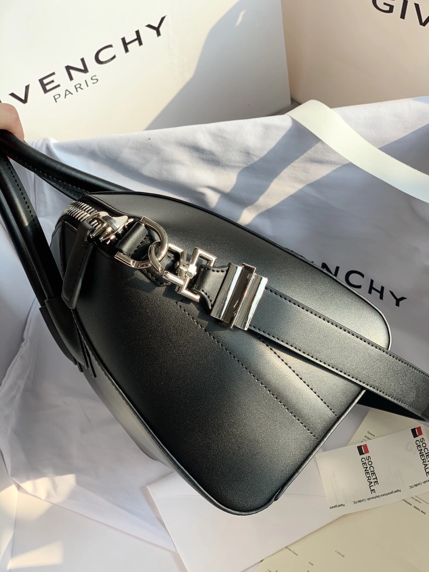 Cozy 2008 Givenchy AAA Quality Handbags For Women