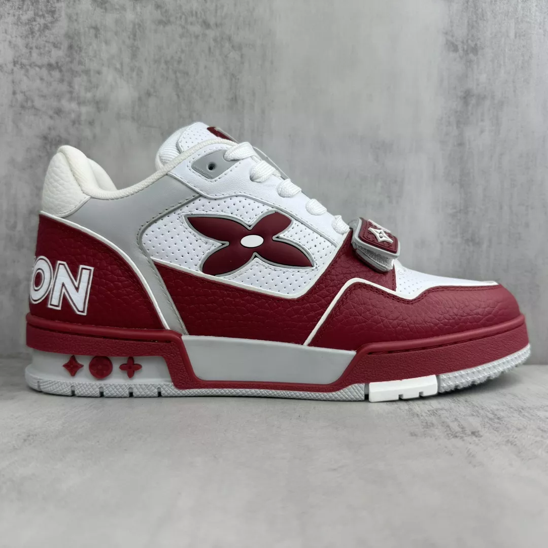 Cozy 213 Louis Vuitton Casual Shoes For Men