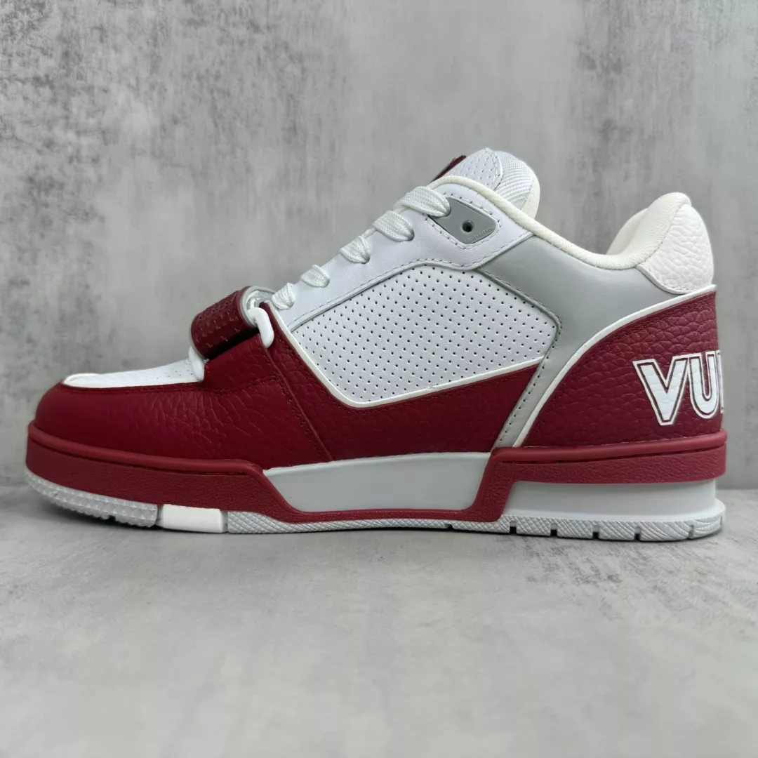Cozy 213 Louis Vuitton Casual Shoes For Men