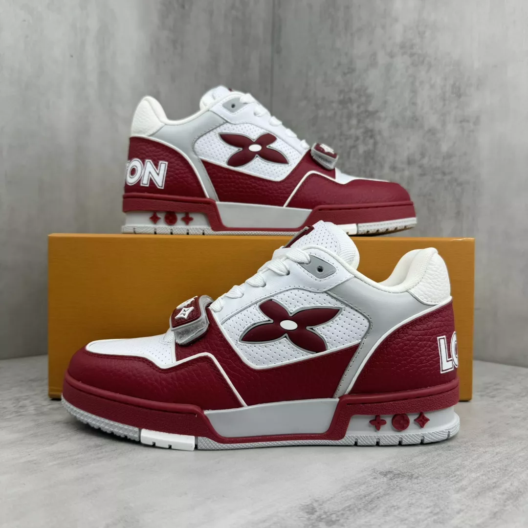 Cozy 213 Louis Vuitton Casual Shoes For Men