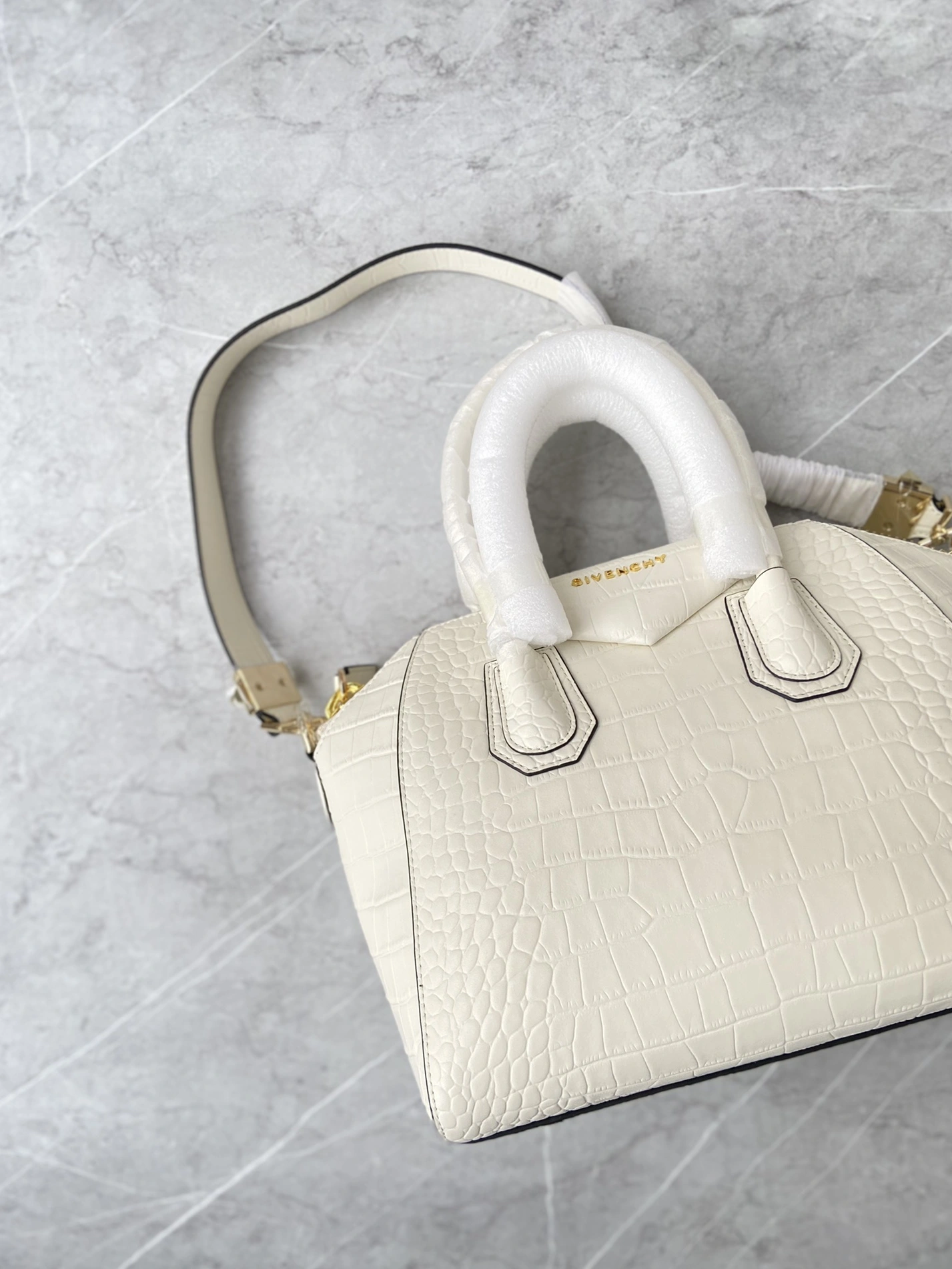 Cozy 2161 Givenchy AAA Quality Handbags For Women
