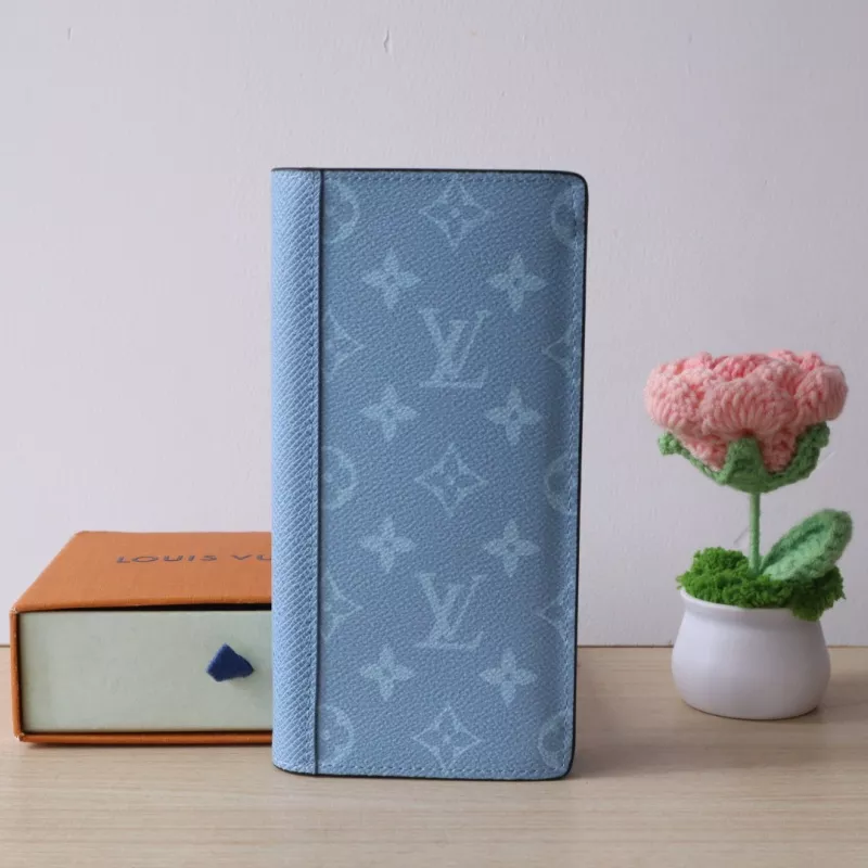 Cozy 2225 Louis Vuitton AAA Quality Wallets