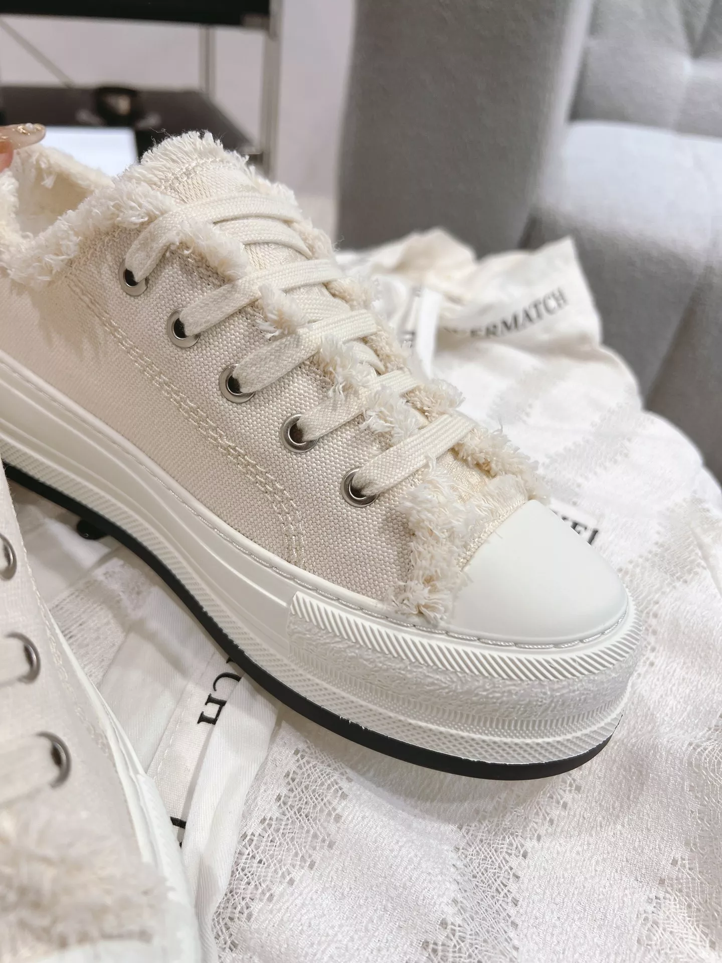 Cozy 2234 Christian Dior Casual Shoes For Women